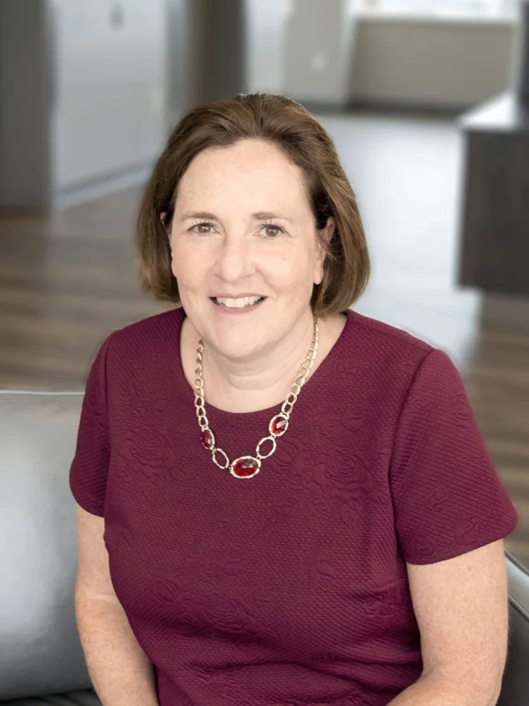 Our People 20 argent team headshot lynn waples