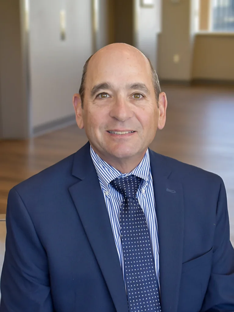 Our People 22 argent team headshot rich kahn